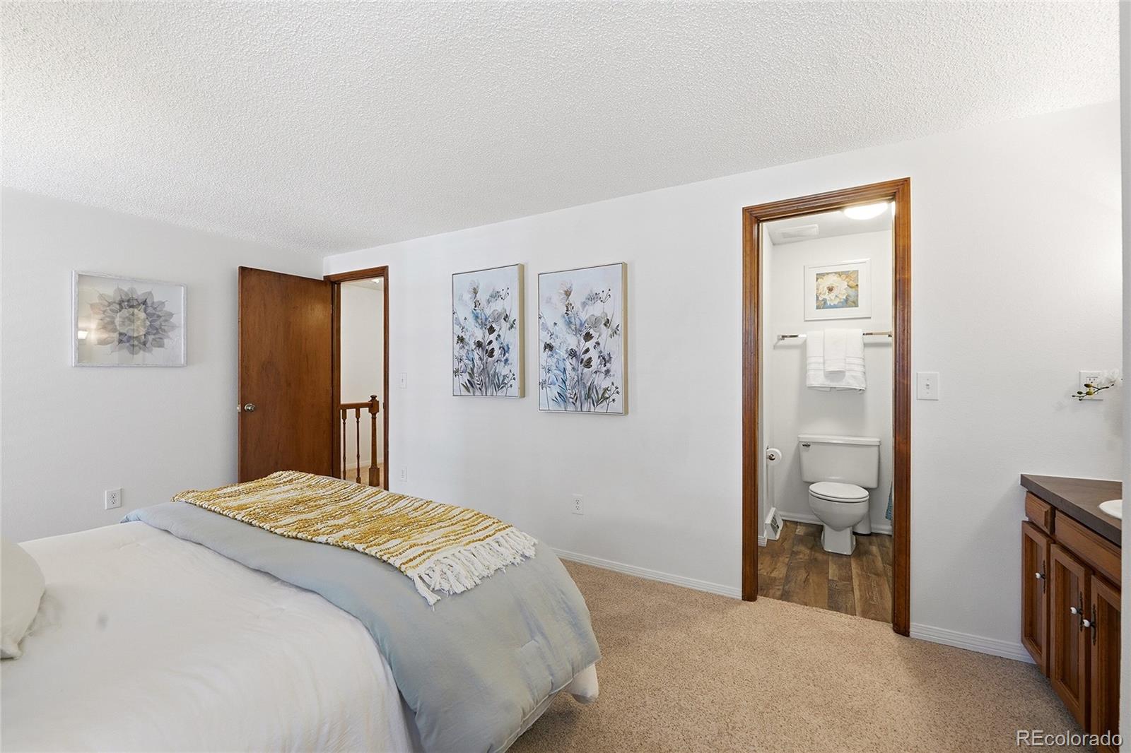 MLS Image #14 for 7393 s knolls way,littleton, Colorado