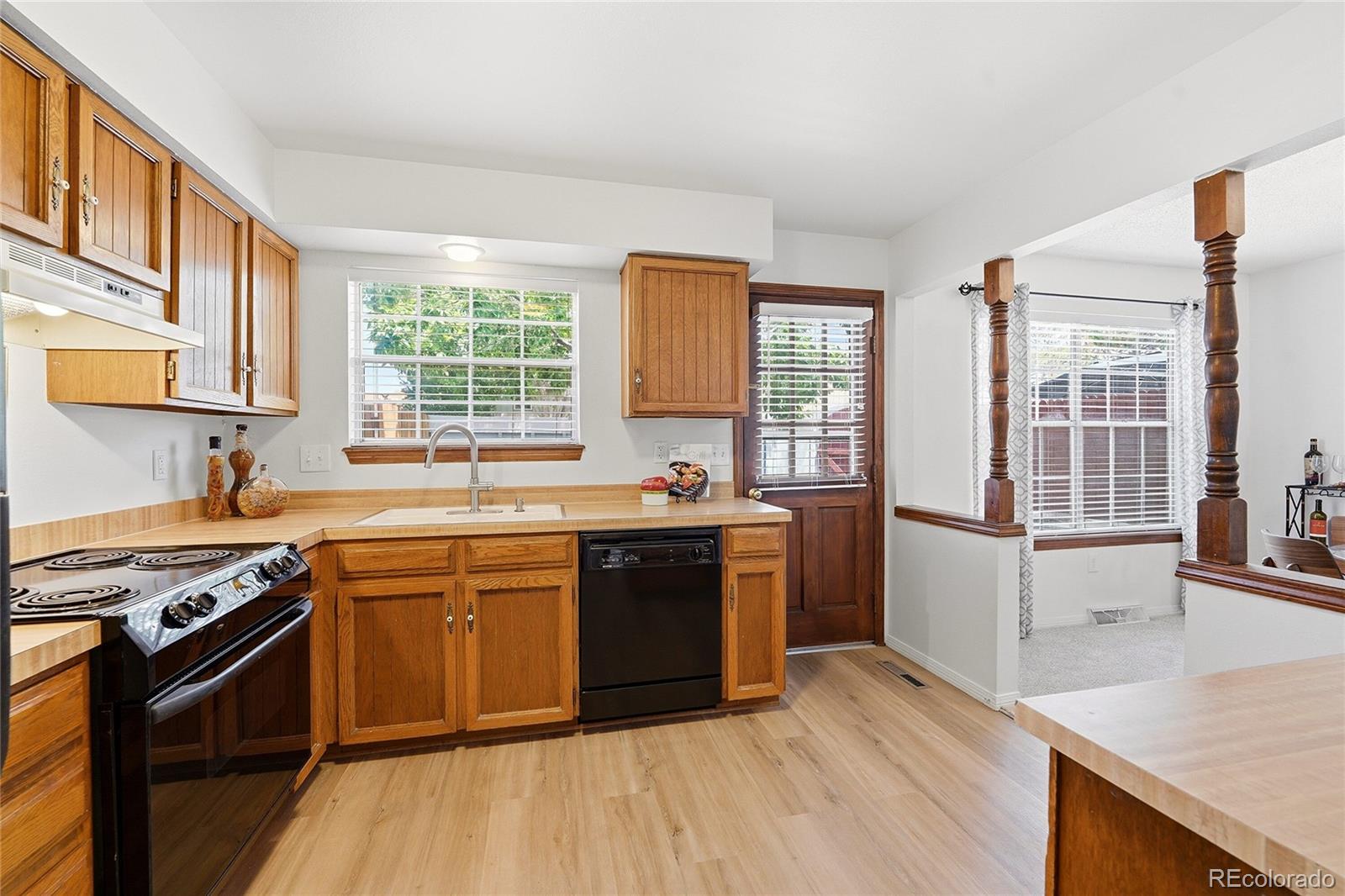 MLS Image #7 for 7393 s knolls way,littleton, Colorado
