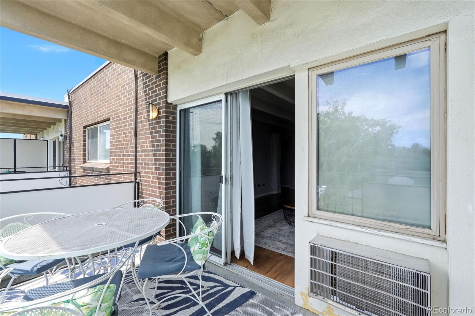 MLS Image #13 for 1265  elizabeth street,denver, Colorado