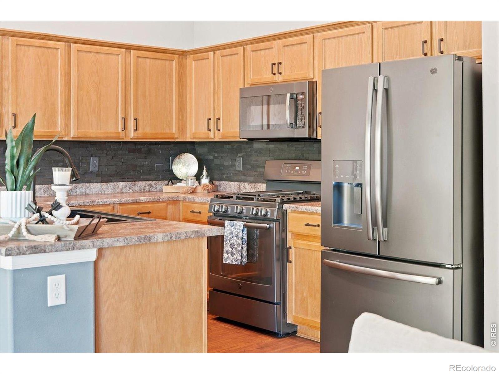MLS Image #15 for 862  sunlight peak drive,severance, Colorado