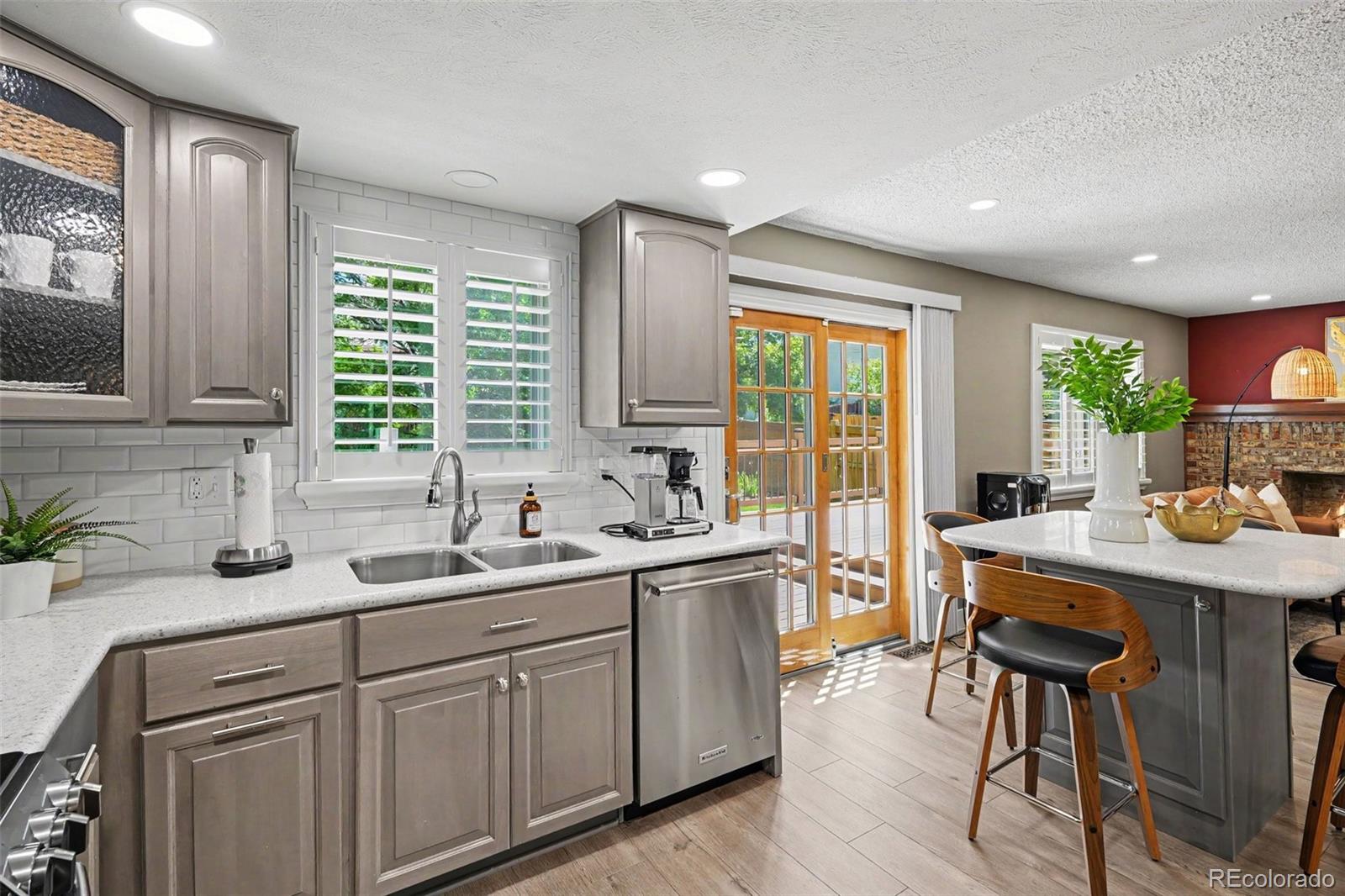 MLS Image #3 for 5206 e costilla drive,centennial, Colorado