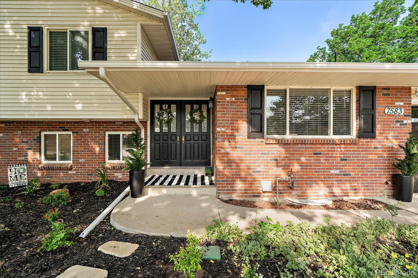 MLS Image #3 for 7583 s franklin way,littleton, Colorado