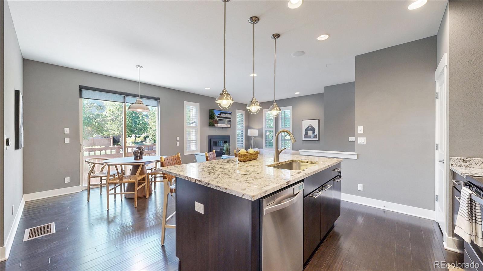 MLS Image #15 for 536 s vance court,lakewood, Colorado