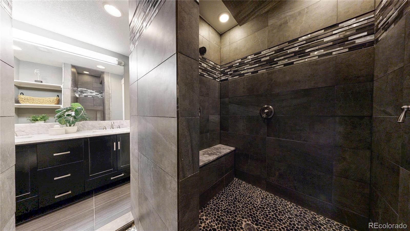 MLS Image #33 for 536 s vance court,lakewood, Colorado