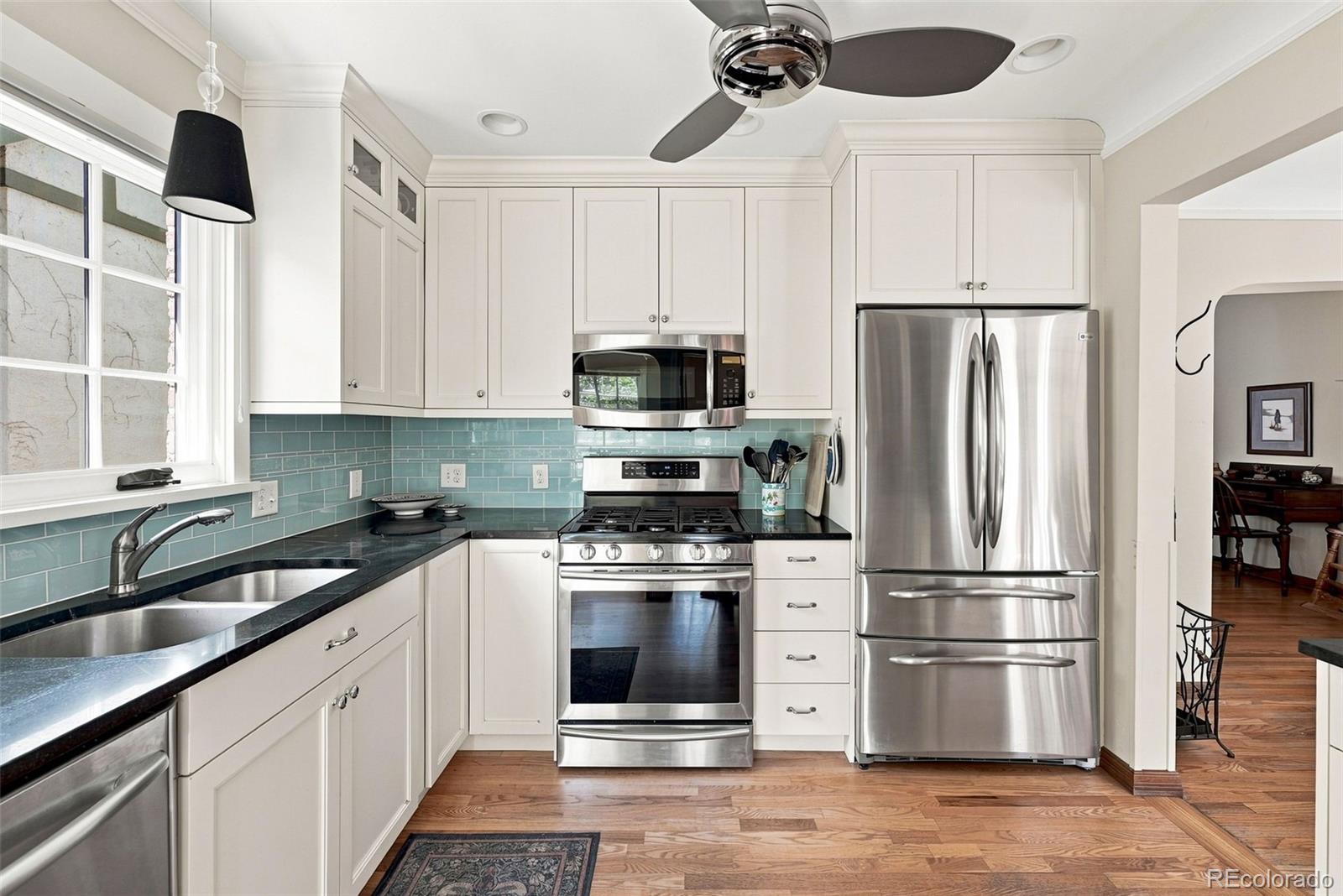 MLS Image #11 for 2318  albion street,denver, Colorado