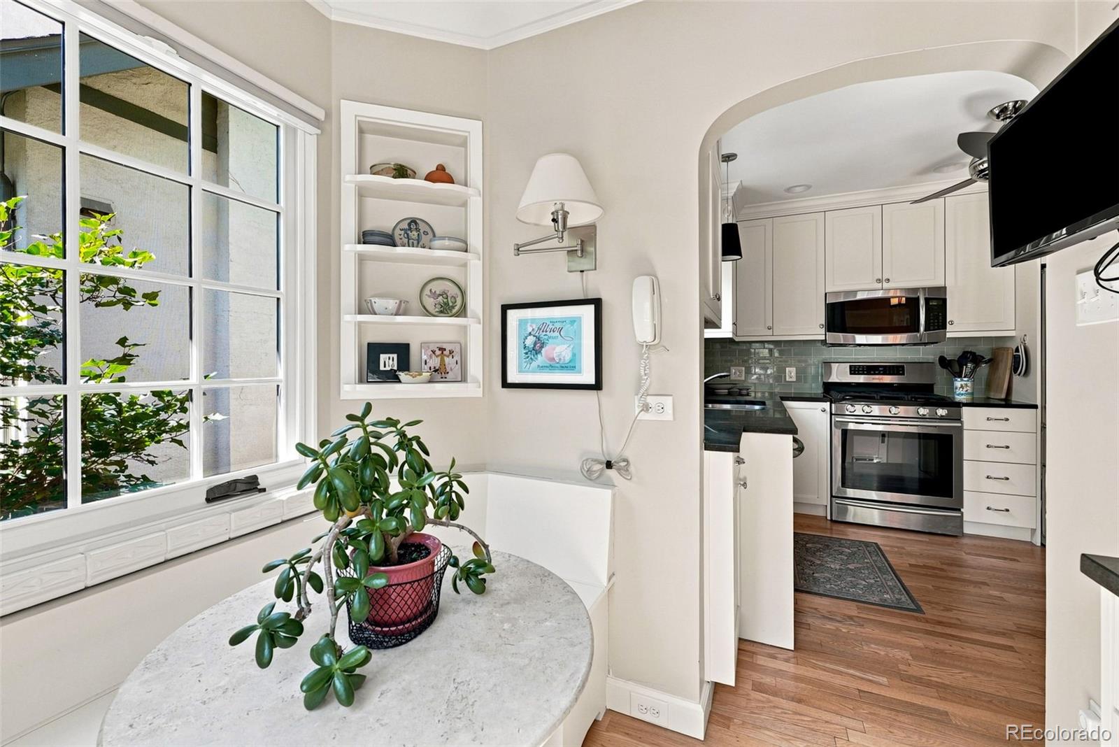 MLS Image #14 for 2318  albion street,denver, Colorado
