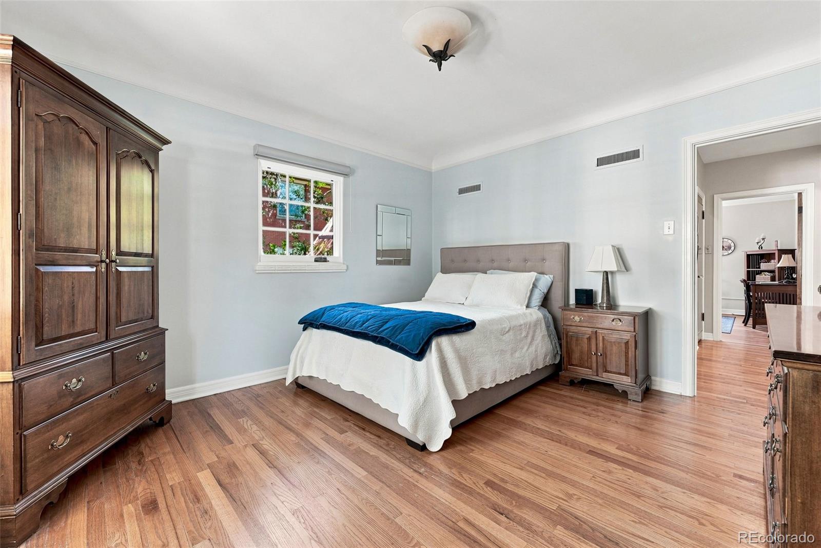 MLS Image #16 for 2318  albion street,denver, Colorado