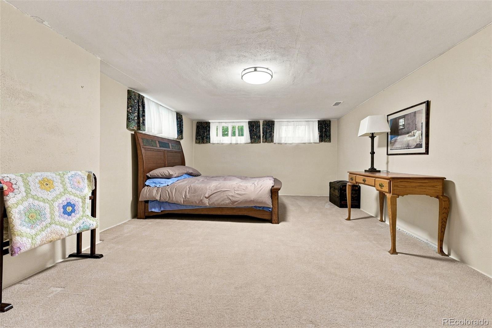 MLS Image #28 for 2318  albion street,denver, Colorado