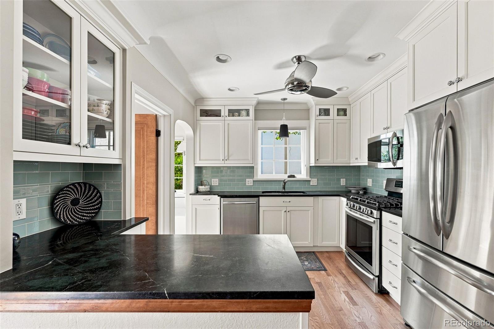 MLS Image #9 for 2318  albion street,denver, Colorado