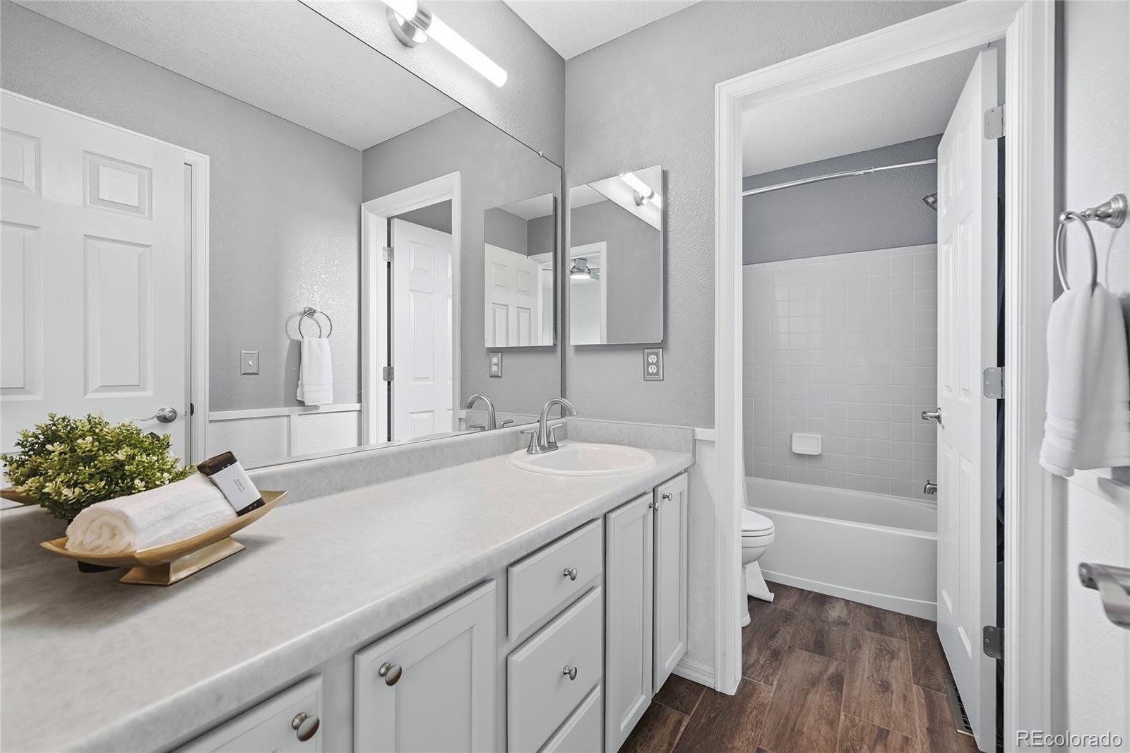 MLS Image #26 for 4558 s ireland street,aurora, Colorado