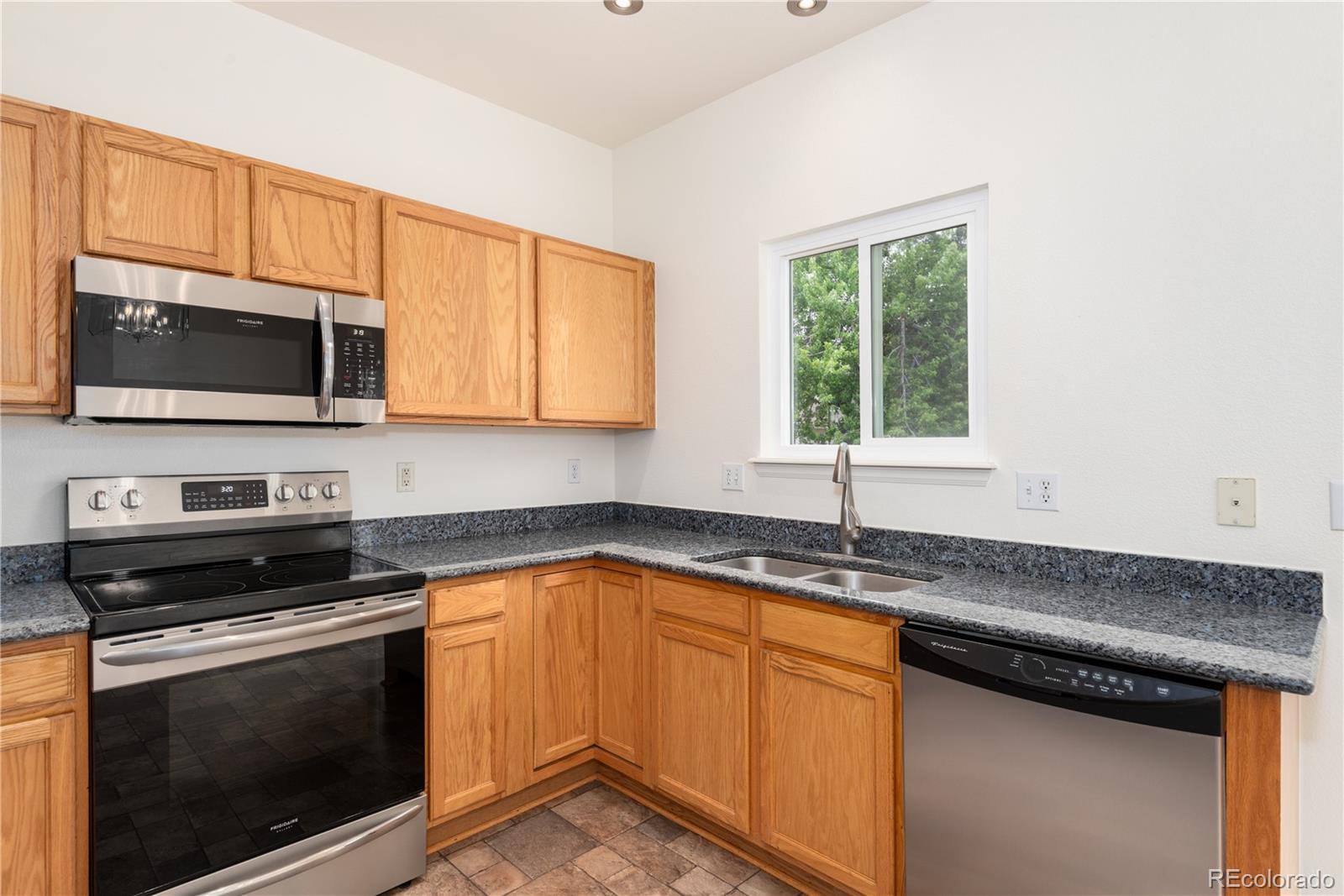 MLS Image #14 for 19835 e villanova drive,aurora, Colorado