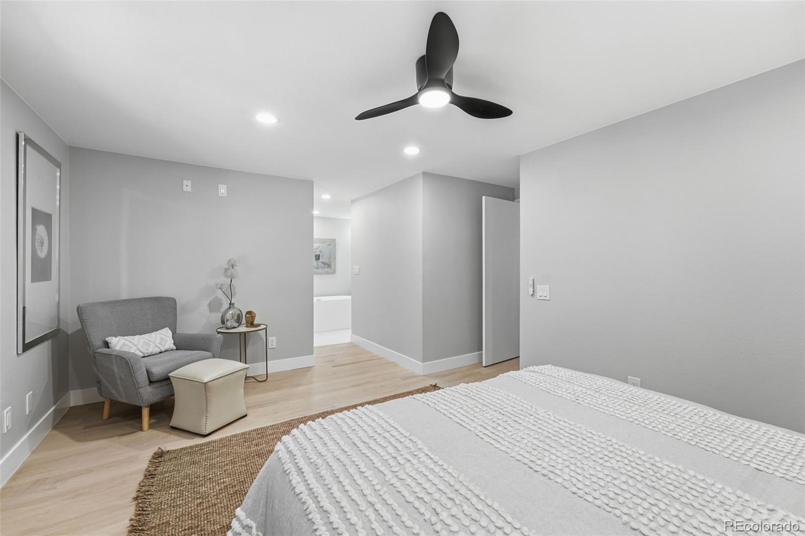 MLS Image #18 for 7295 s steele circle,littleton, Colorado