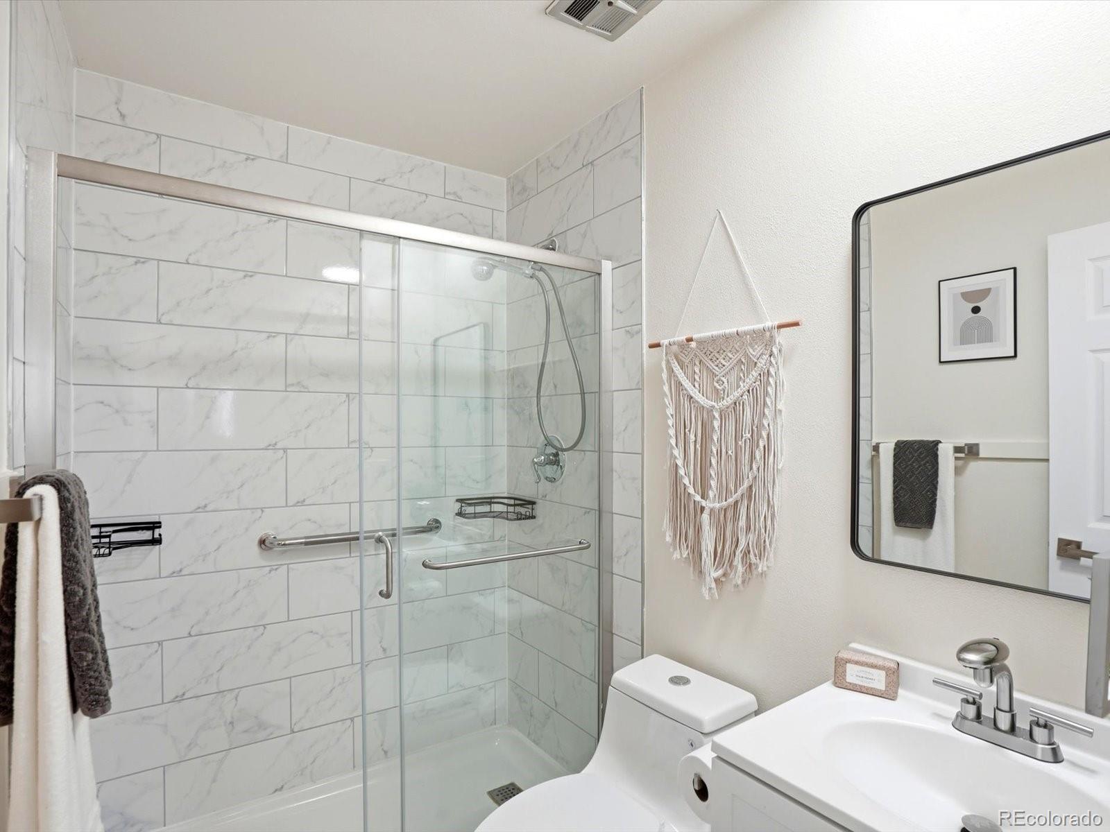 MLS Image #15 for 1241 s newton street,denver, Colorado