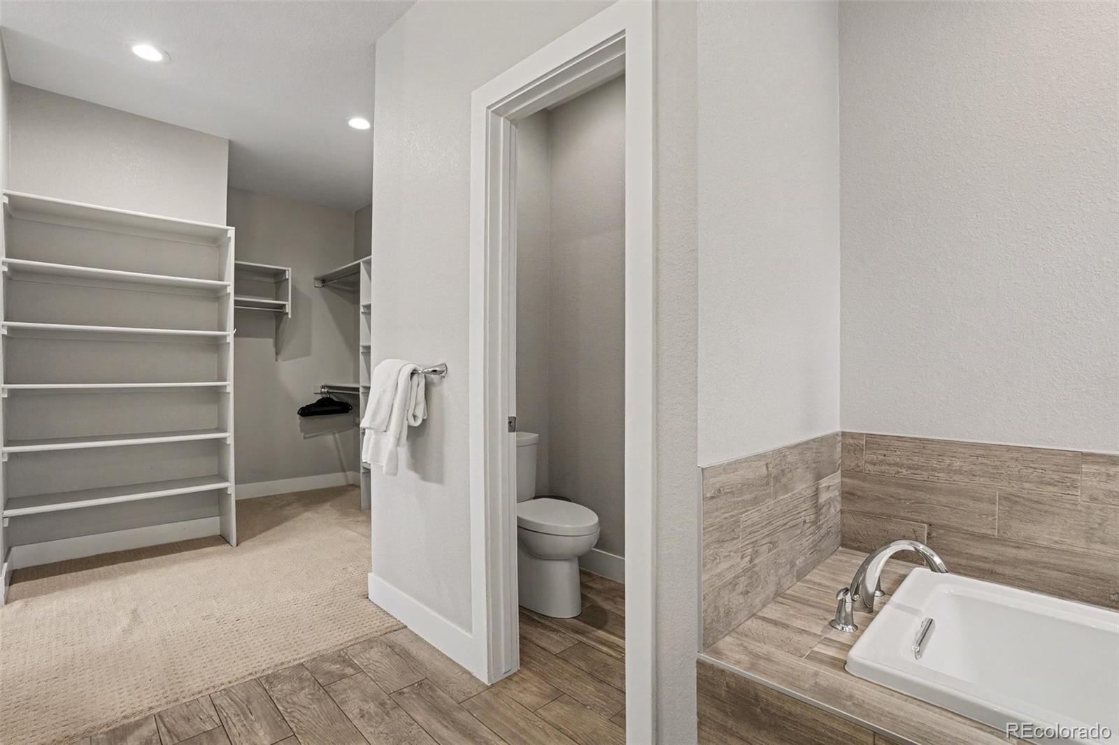 MLS Image #15 for 527  josephine street,denver, Colorado