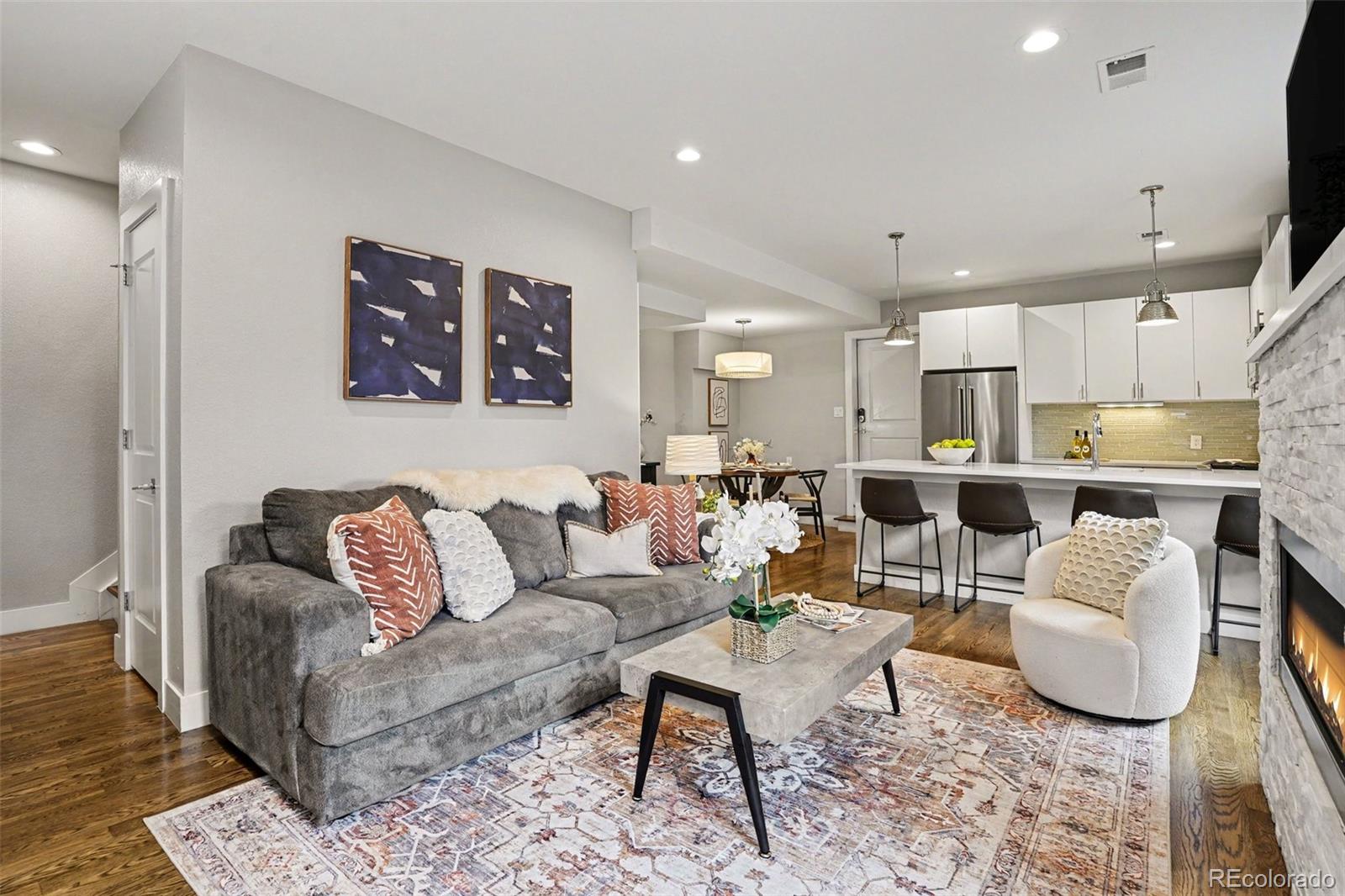 MLS Image #2 for 527  josephine street,denver, Colorado
