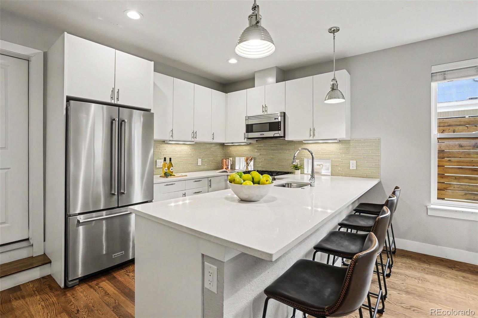 MLS Image #4 for 527  josephine street,denver, Colorado
