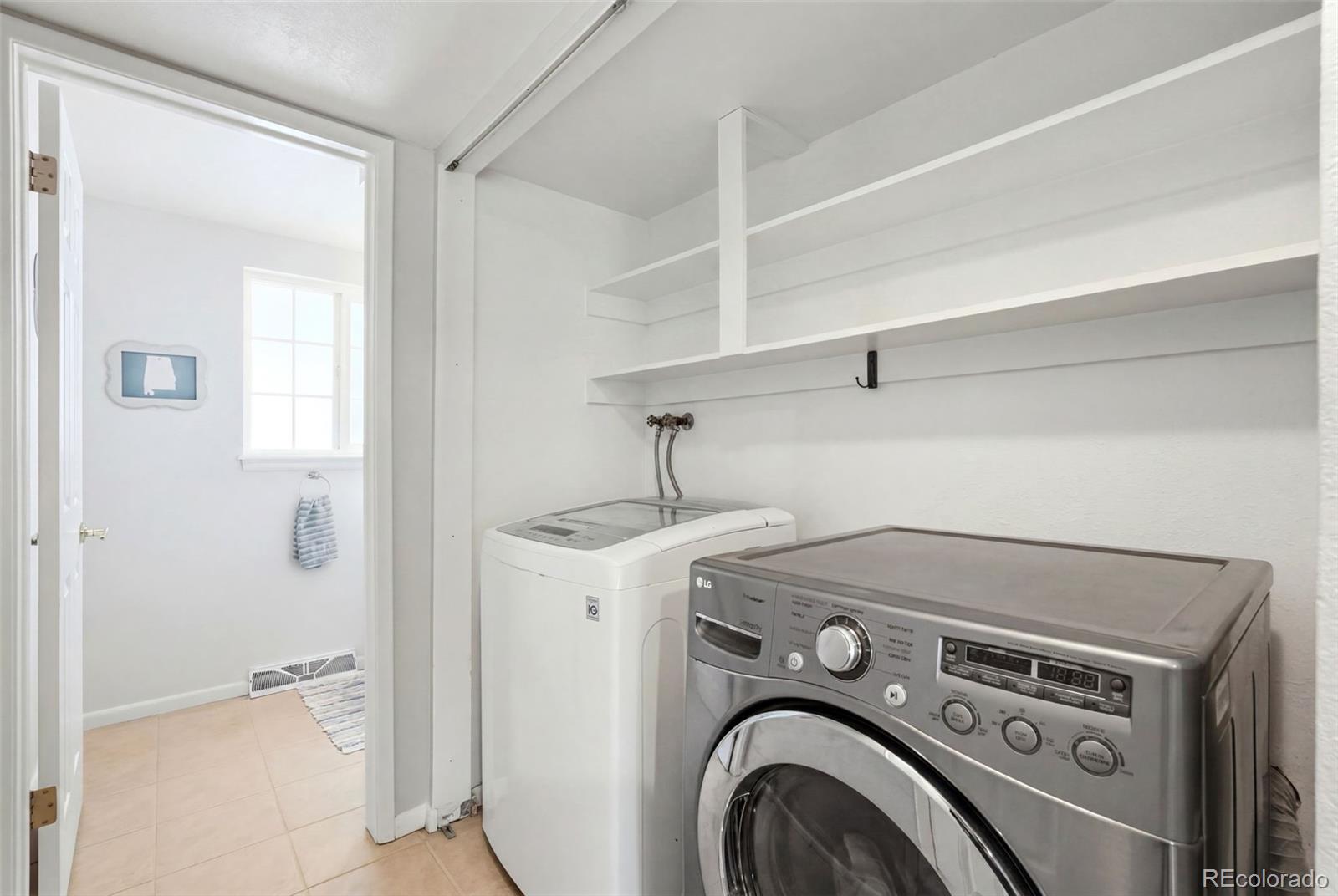 MLS Image #10 for 2863 s reading court,denver, Colorado