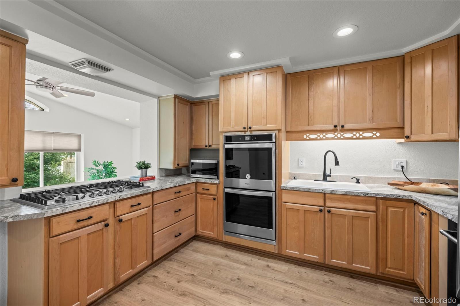 MLS Image #11 for 2351 s garland court,lakewood, Colorado
