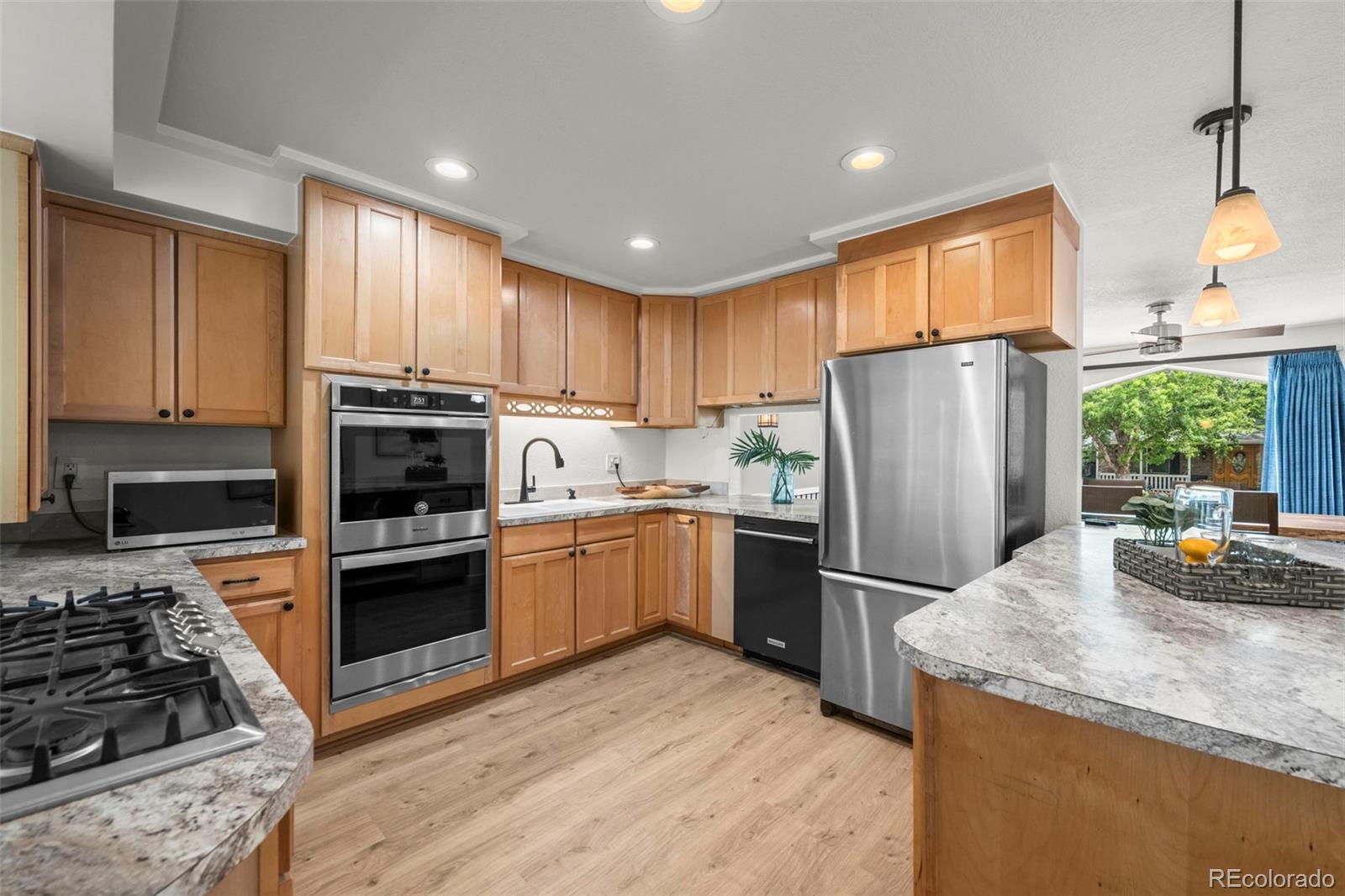MLS Image #14 for 2351 s garland court,lakewood, Colorado