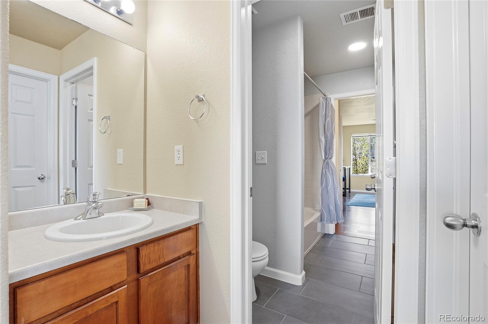 MLS Image #29 for 1254 e 100th lane,thornton, Colorado