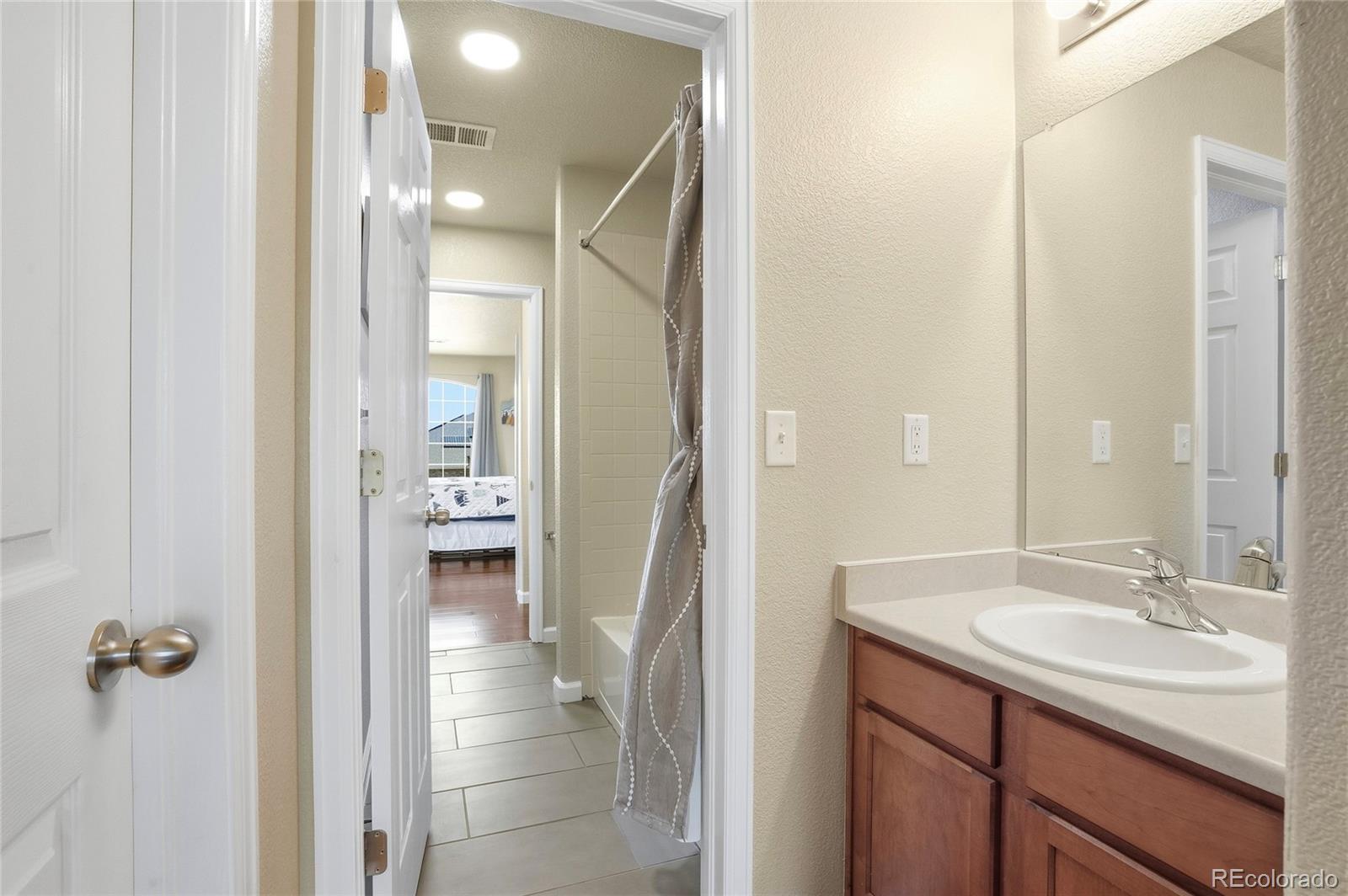 MLS Image #31 for 1254 e 100th lane,thornton, Colorado