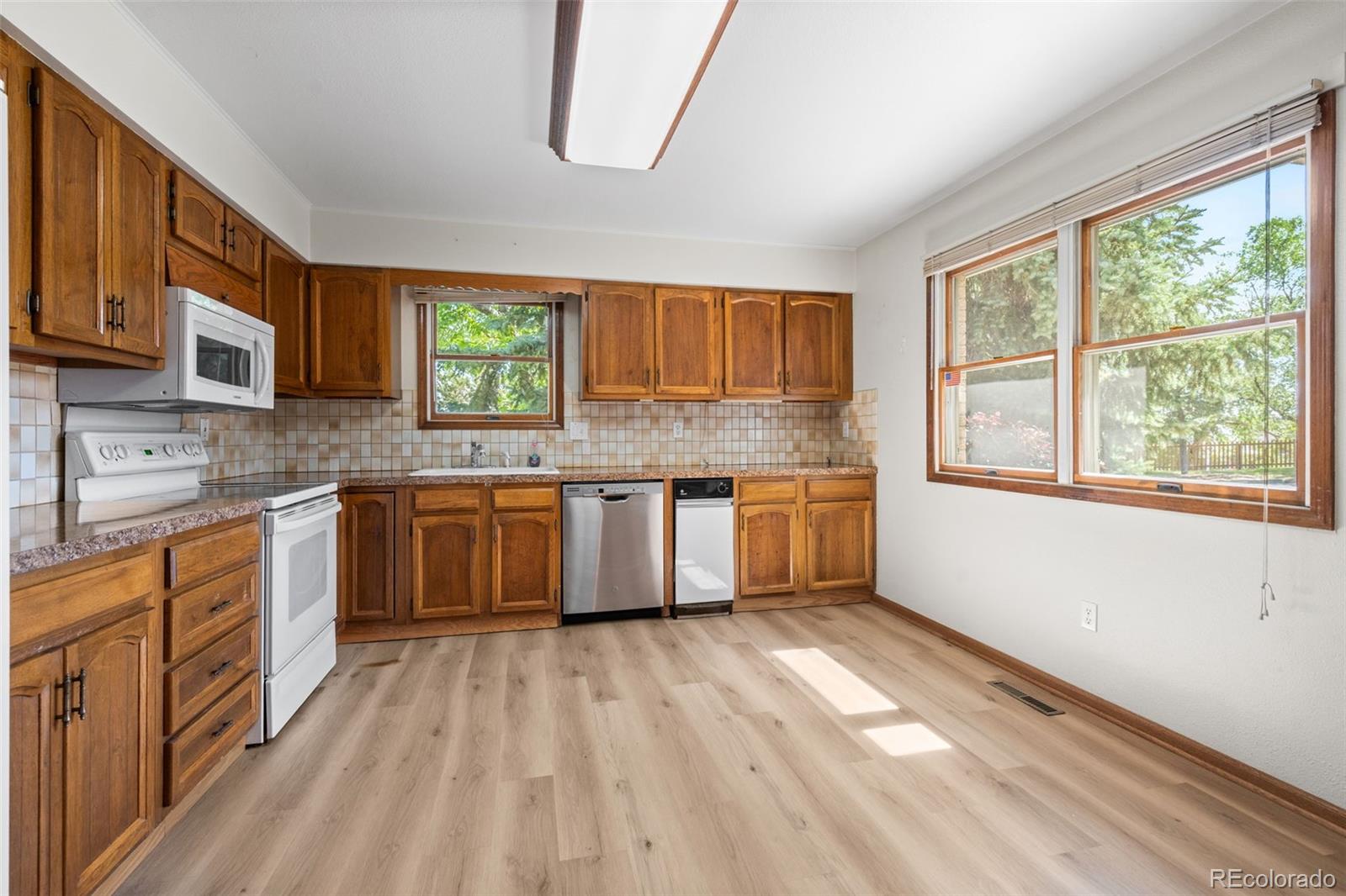 MLS Image #15 for 8014 w 78th way,arvada, Colorado