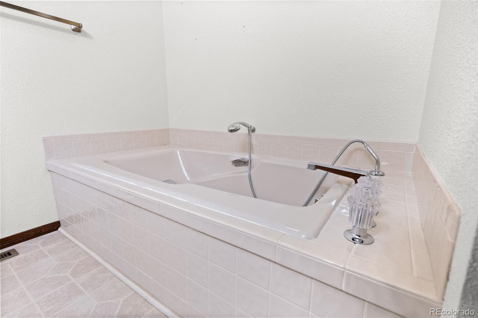 MLS Image #18 for 8014 w 78th way,arvada, Colorado