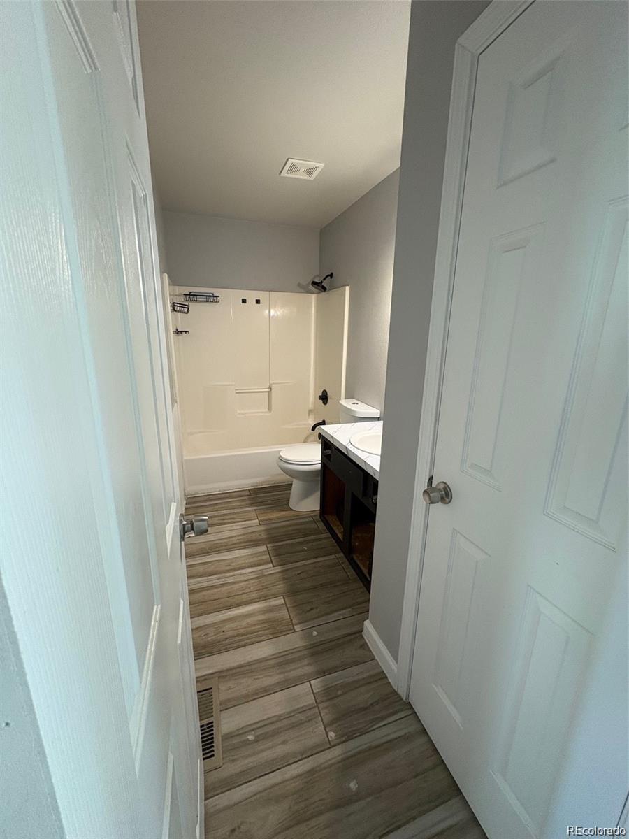 MLS Image #5 for 2445  balsam avenue,greeley, Colorado