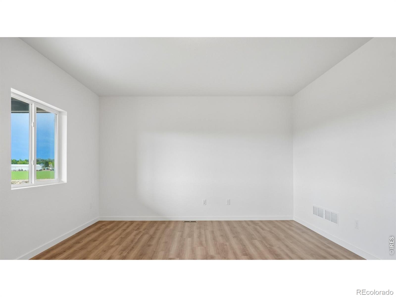 MLS Image #5 for 644  piedmontese street,johnstown, Colorado