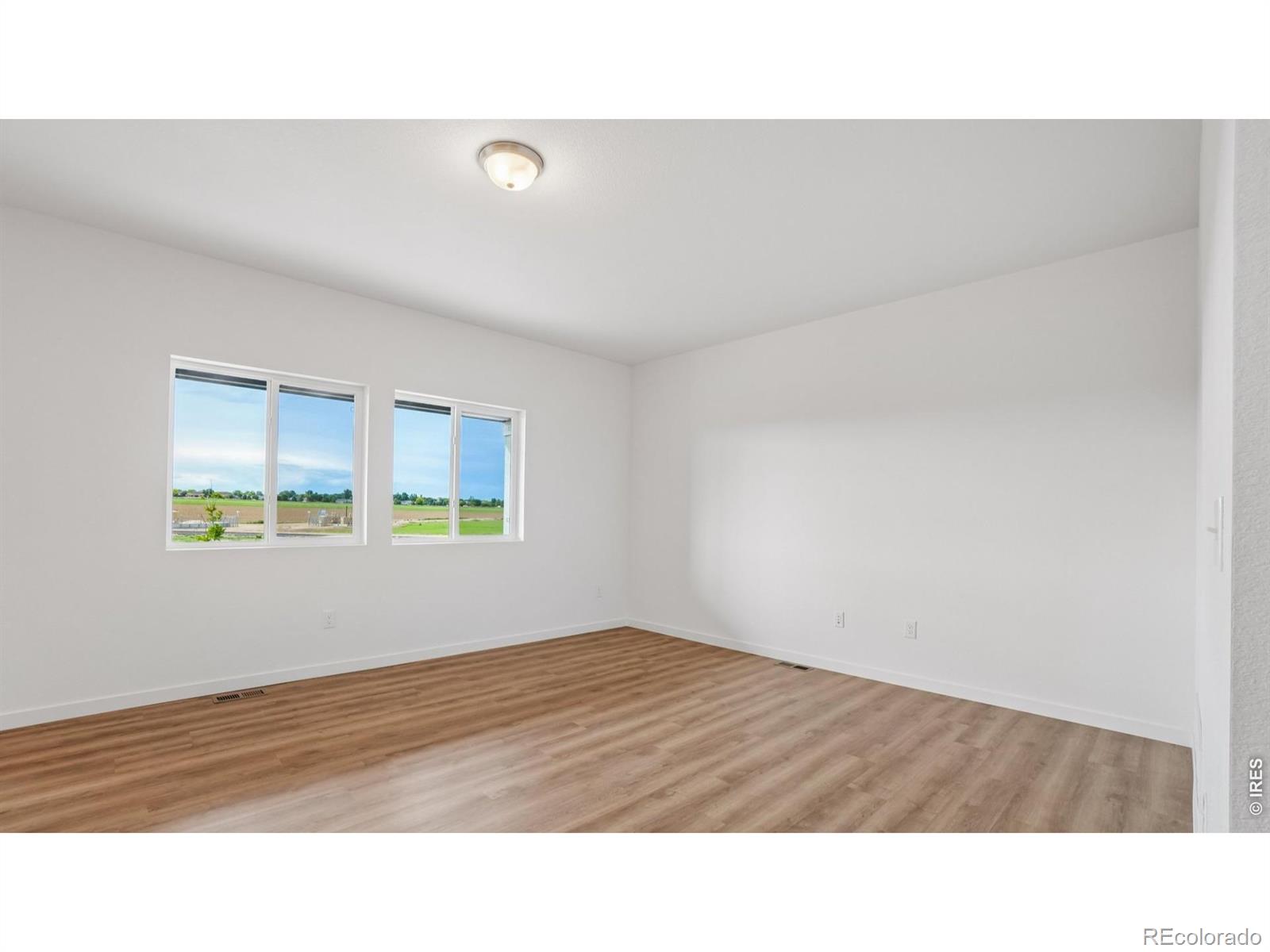 MLS Image #6 for 644  piedmontese street,johnstown, Colorado
