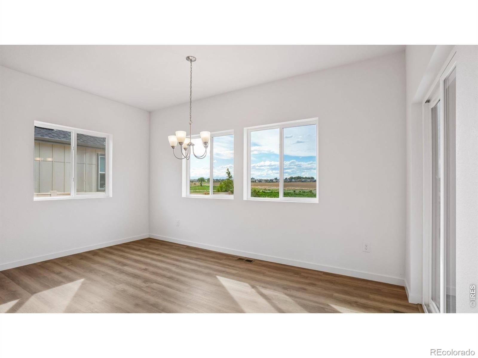 MLS Image #8 for 644  piedmontese street,johnstown, Colorado