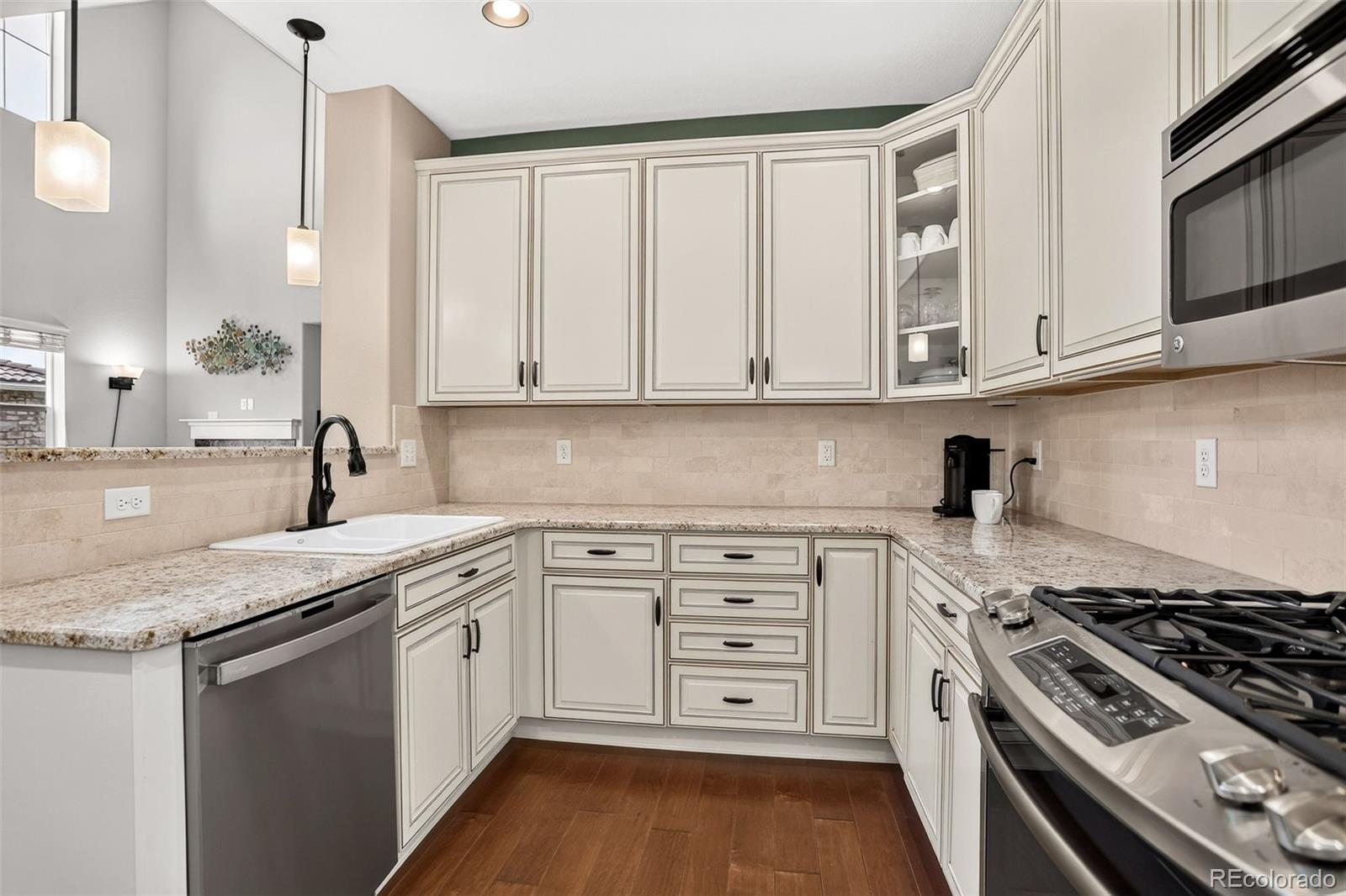 MLS Image #6 for 9487  loggia street d,littleton, Colorado