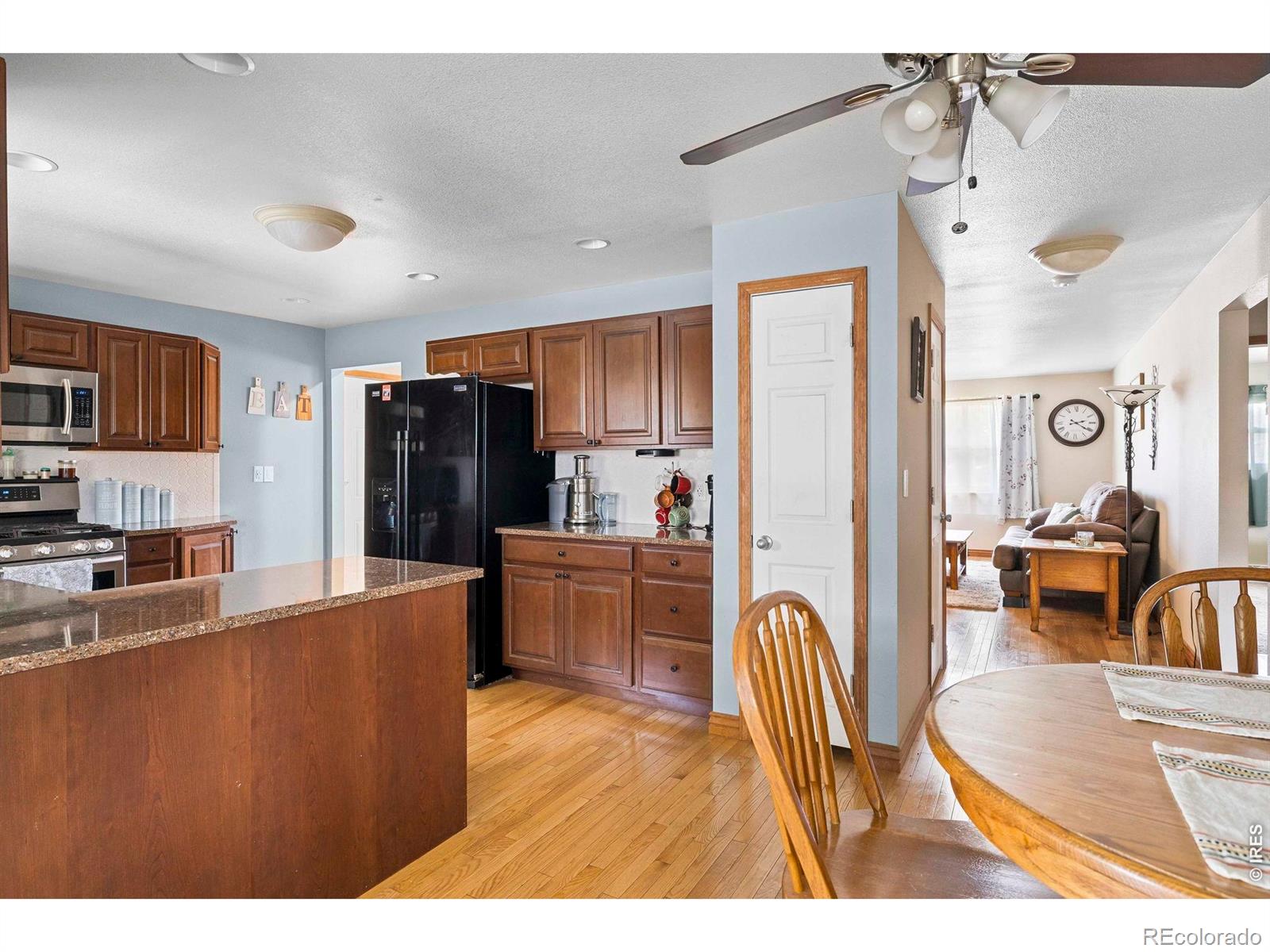 MLS Image #15 for 349 s 3rd st ct,la salle, Colorado
