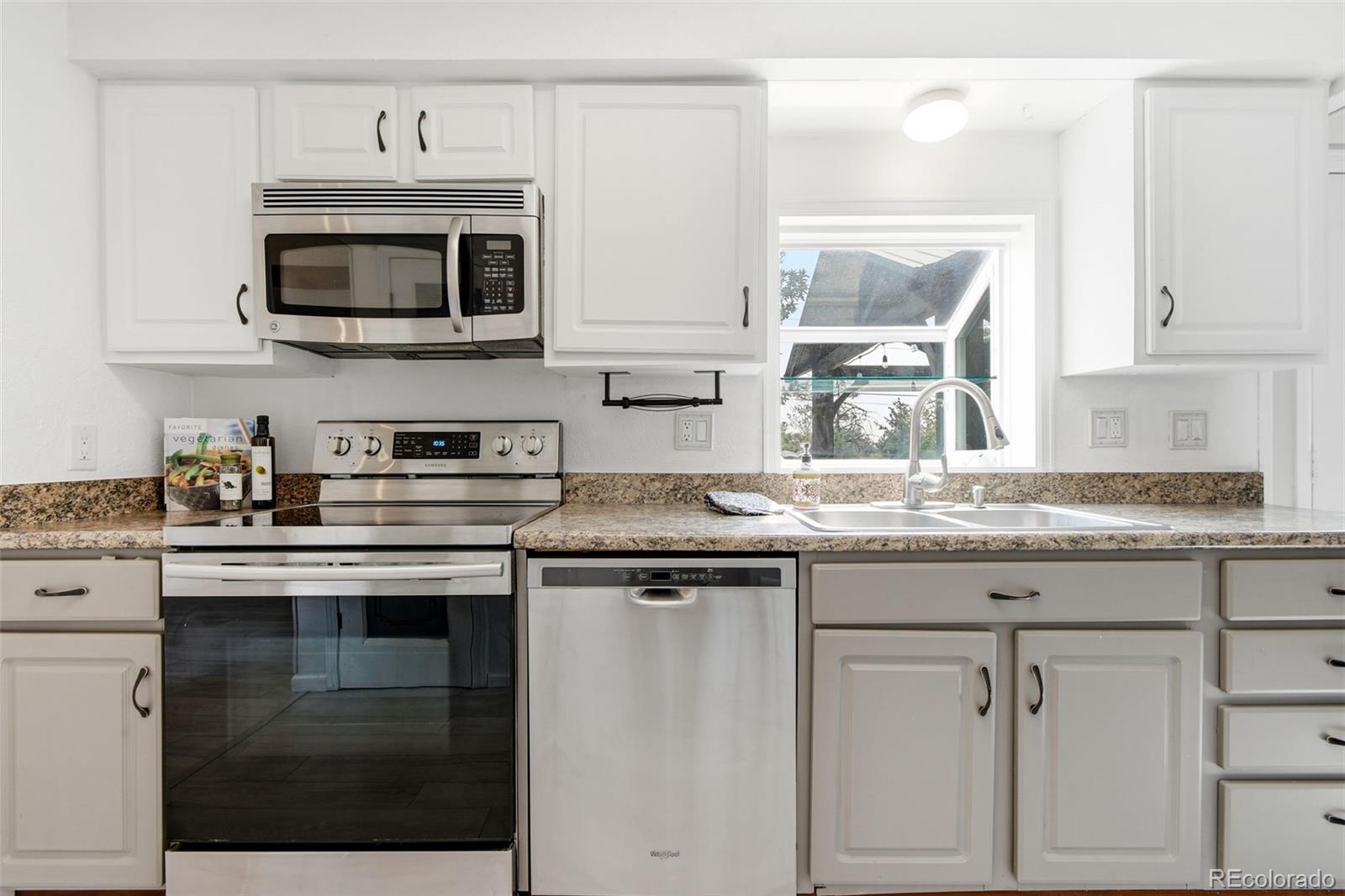 MLS Image #14 for 7216 s pierce court,littleton, Colorado