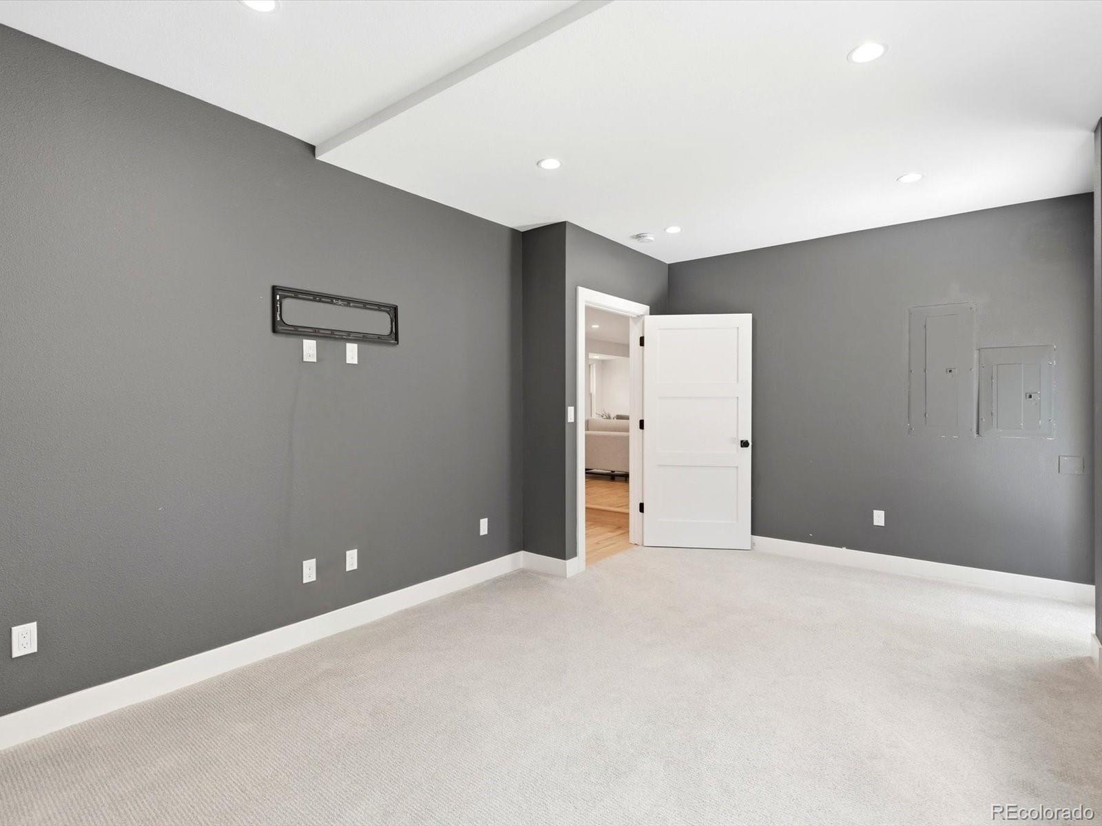 MLS Image #11 for 8140  meadowdale court,longmont, Colorado