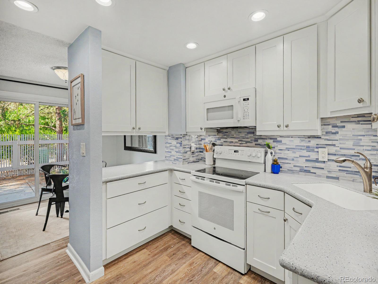 MLS Image #5 for 3030 s macon circle ,aurora, Colorado