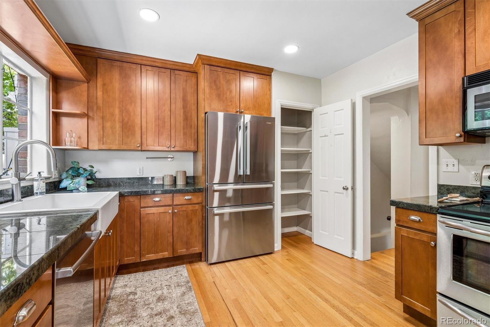 MLS Image #19 for 115 n marion street,denver, Colorado