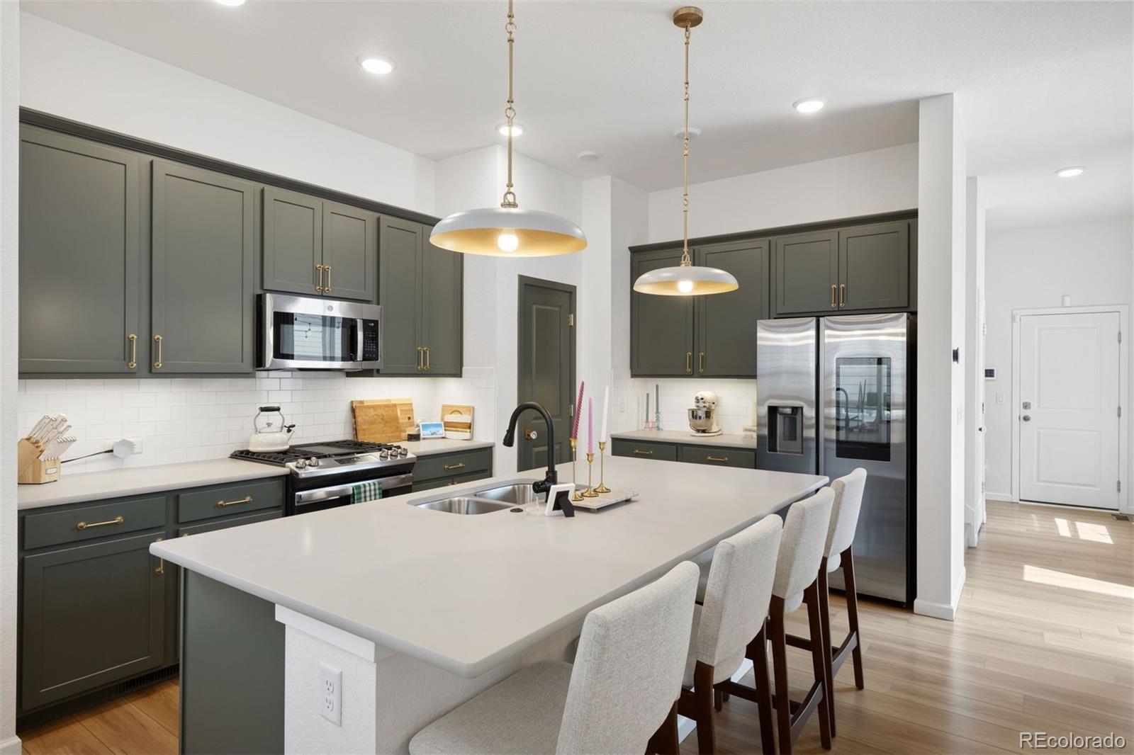 MLS Image #3 for 84  mayflower park place,colorado springs, Colorado