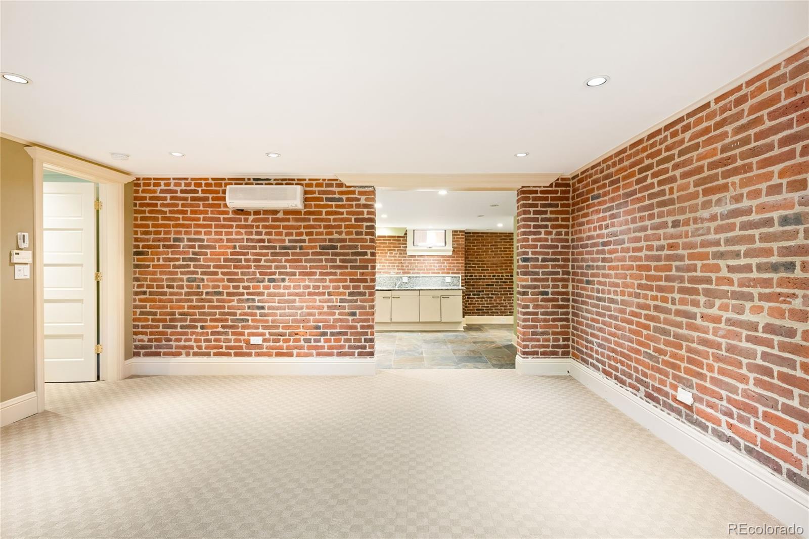 MLS Image #37 for 1100 n humboldt street,denver, Colorado