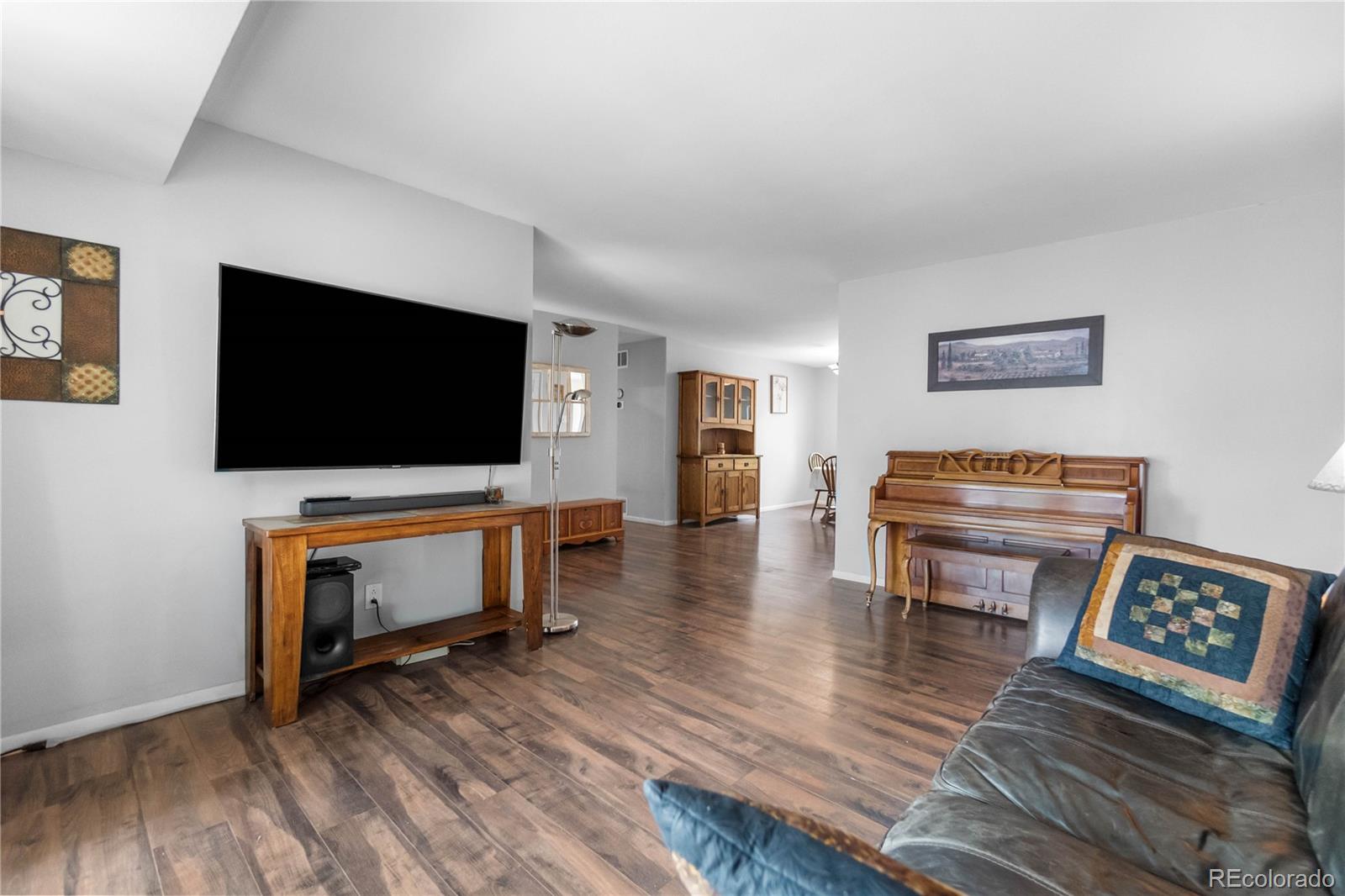 MLS Image #5 for 13384 w utah circle,lakewood, Colorado