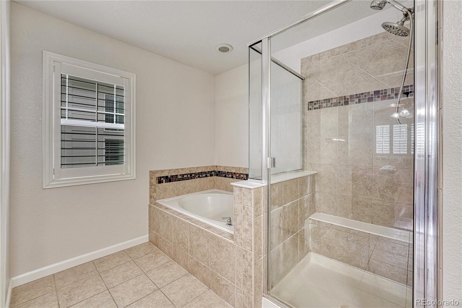 MLS Image #31 for 5050 s riviera court,aurora, Colorado
