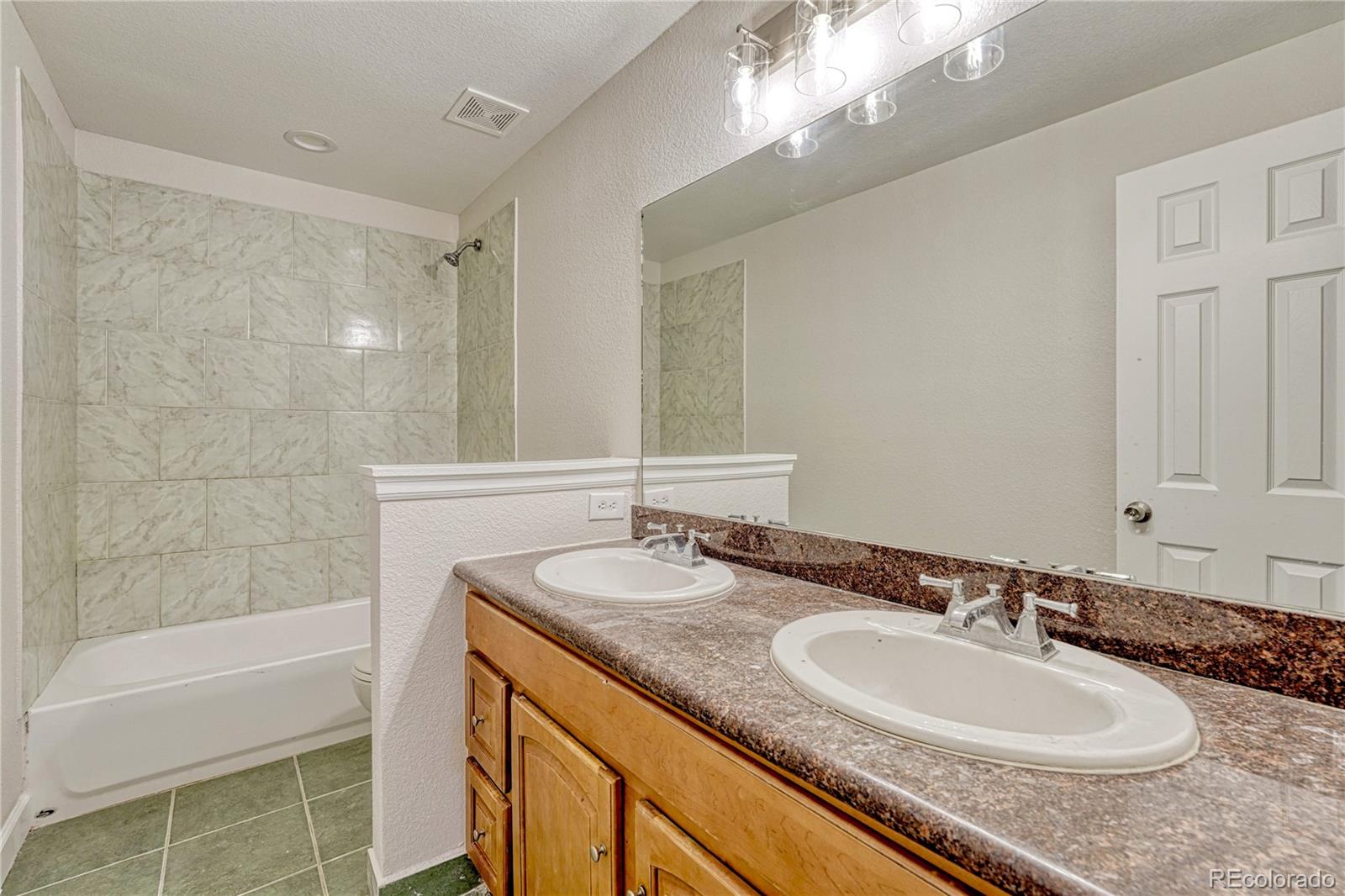 MLS Image #44 for 5050 s riviera court,aurora, Colorado