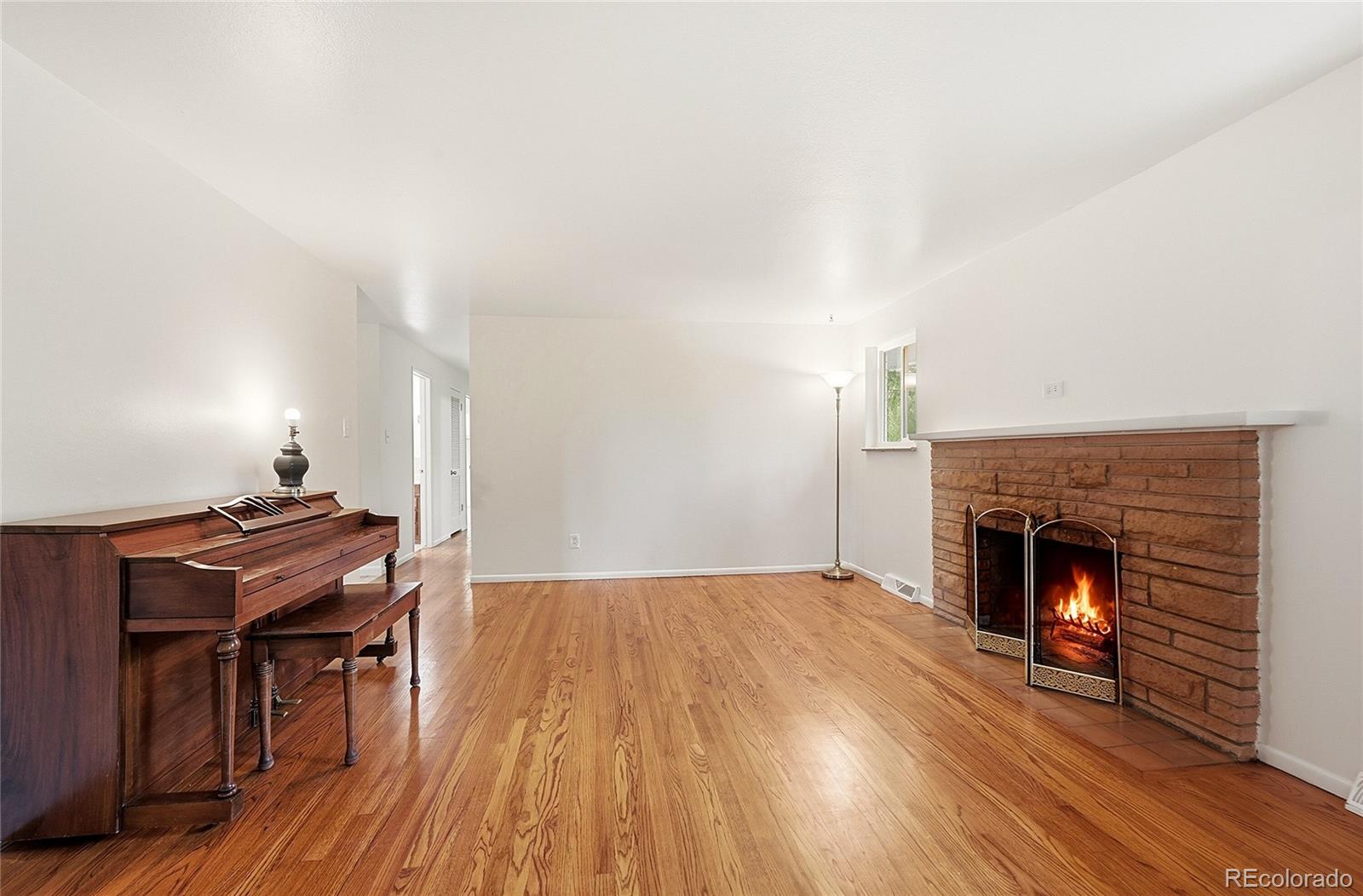 MLS Image #11 for 6761 s cherokee street,littleton, Colorado
