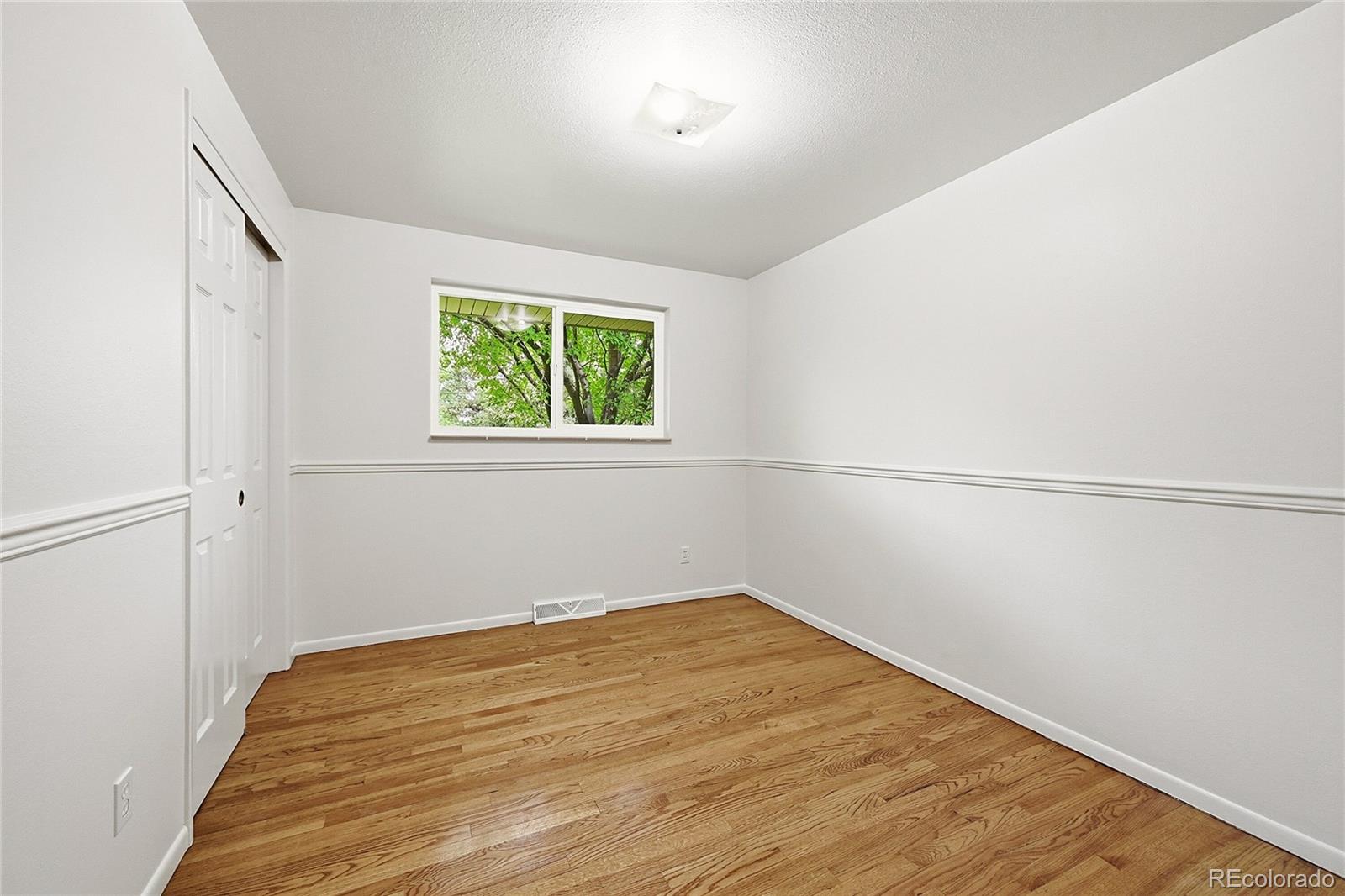 MLS Image #13 for 6761 s cherokee street,littleton, Colorado
