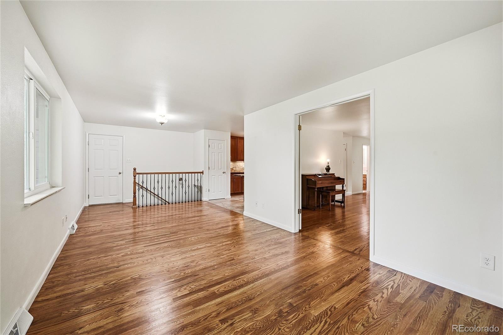 MLS Image #9 for 6761 s cherokee street,littleton, Colorado