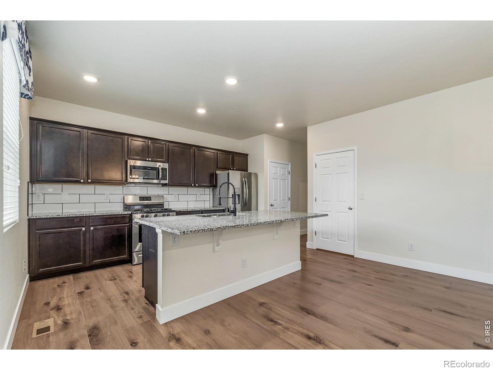 MLS Image #12 for 15574  quince circle,thornton, Colorado