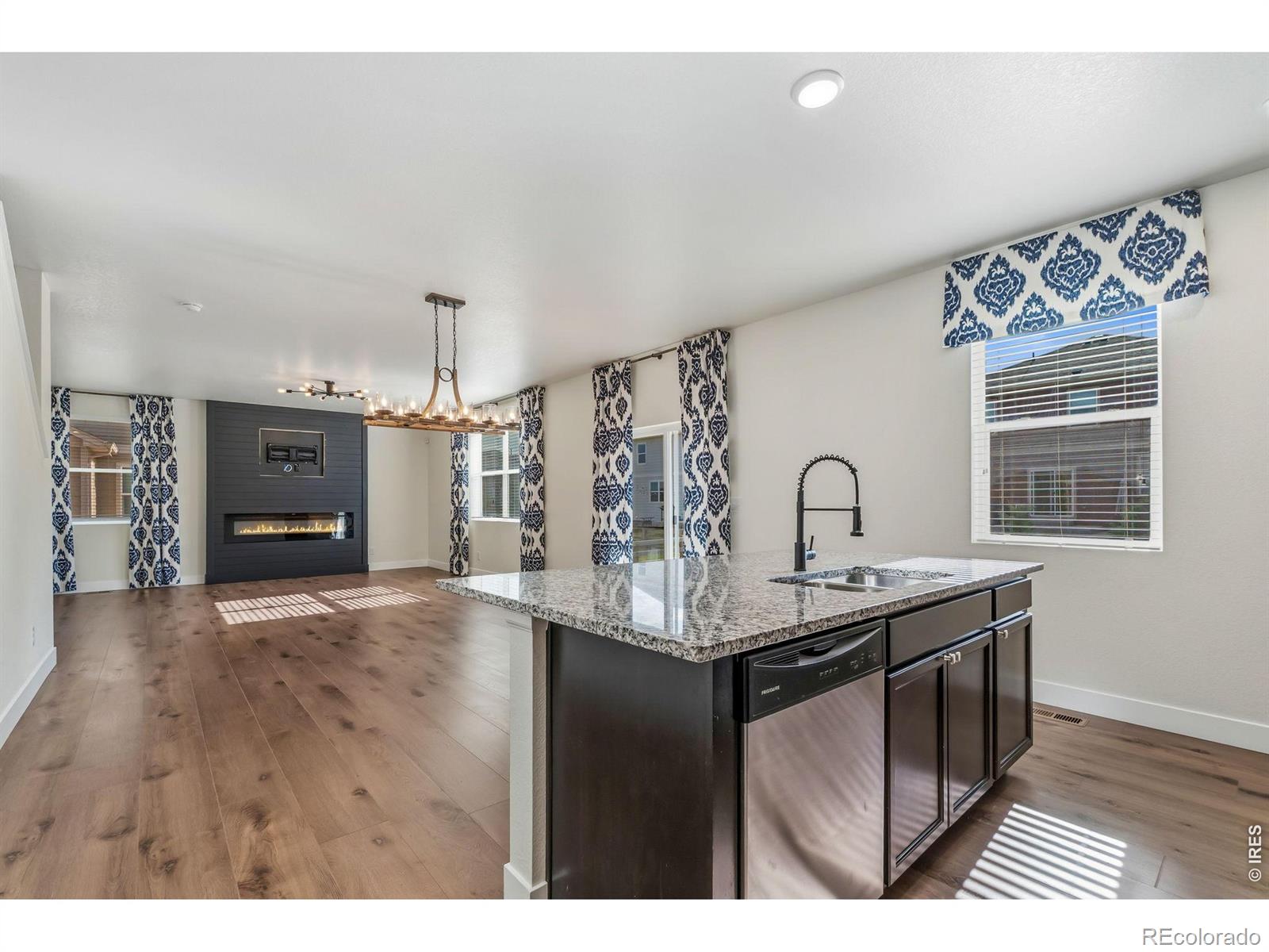 MLS Image #16 for 15574  quince circle,thornton, Colorado