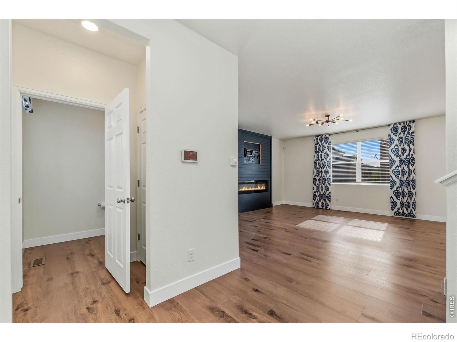 MLS Image #3 for 15574  quince circle,thornton, Colorado