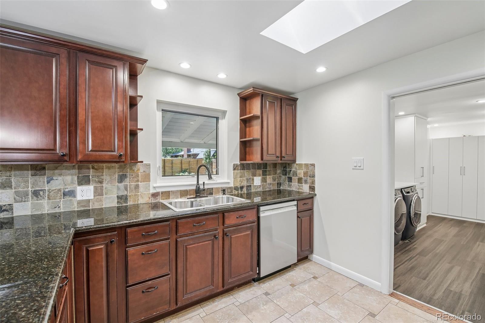 MLS Image #17 for 395 s olive way,denver, Colorado