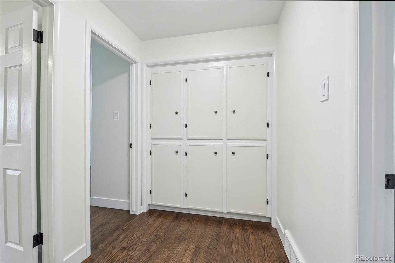 MLS Image #20 for 395 s olive way,denver, Colorado